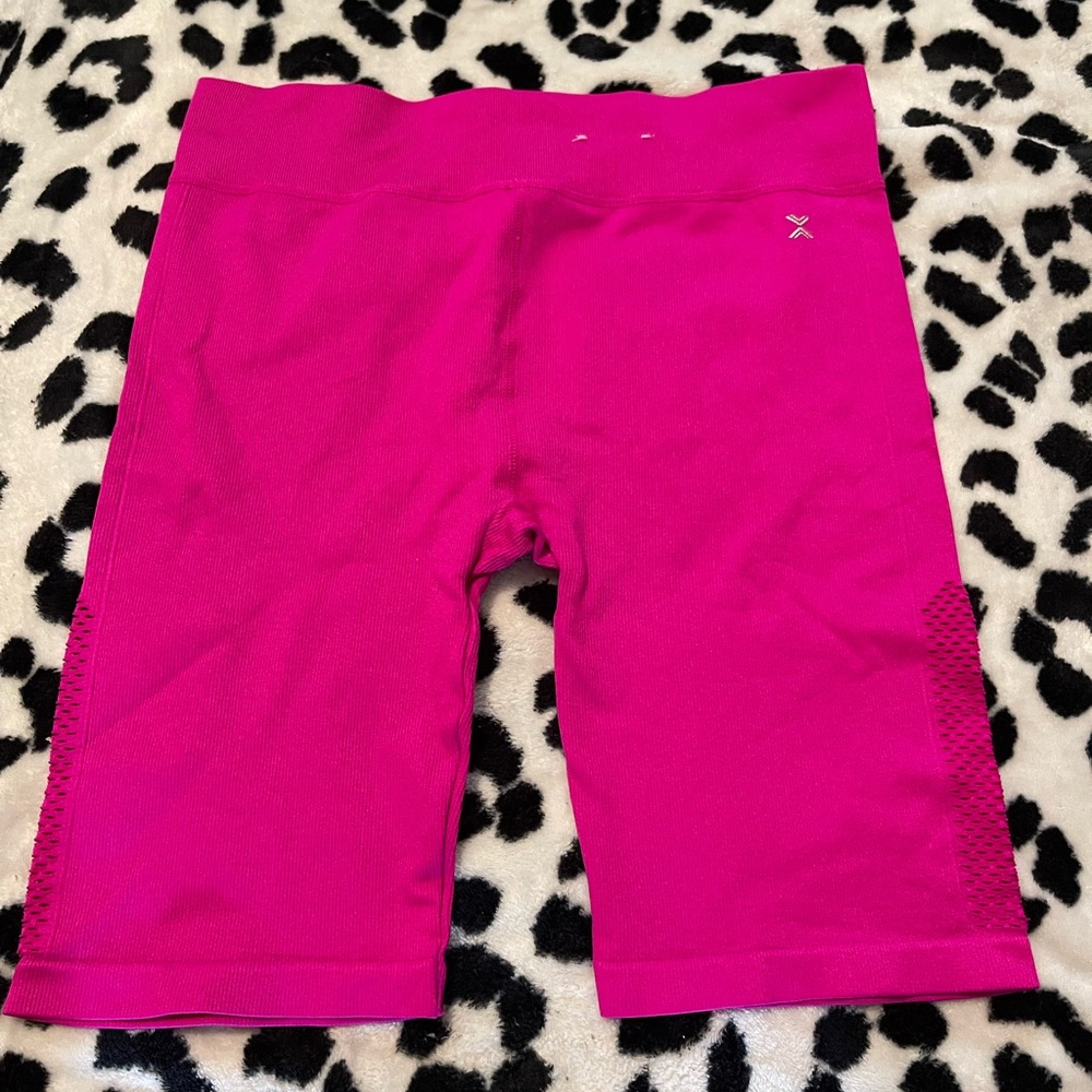 Xersion Quick-Dri biker shorts, Girls size XL